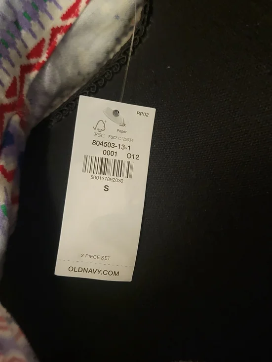 Old Navy Christmas Cozy Printed Pajama Set — Size Small, NWT - Picture 9 of 9